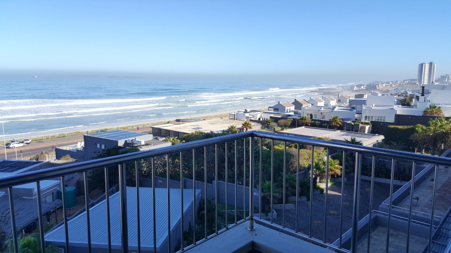 2 Bedroom Property for Sale in Bloubergrant Western Cape
